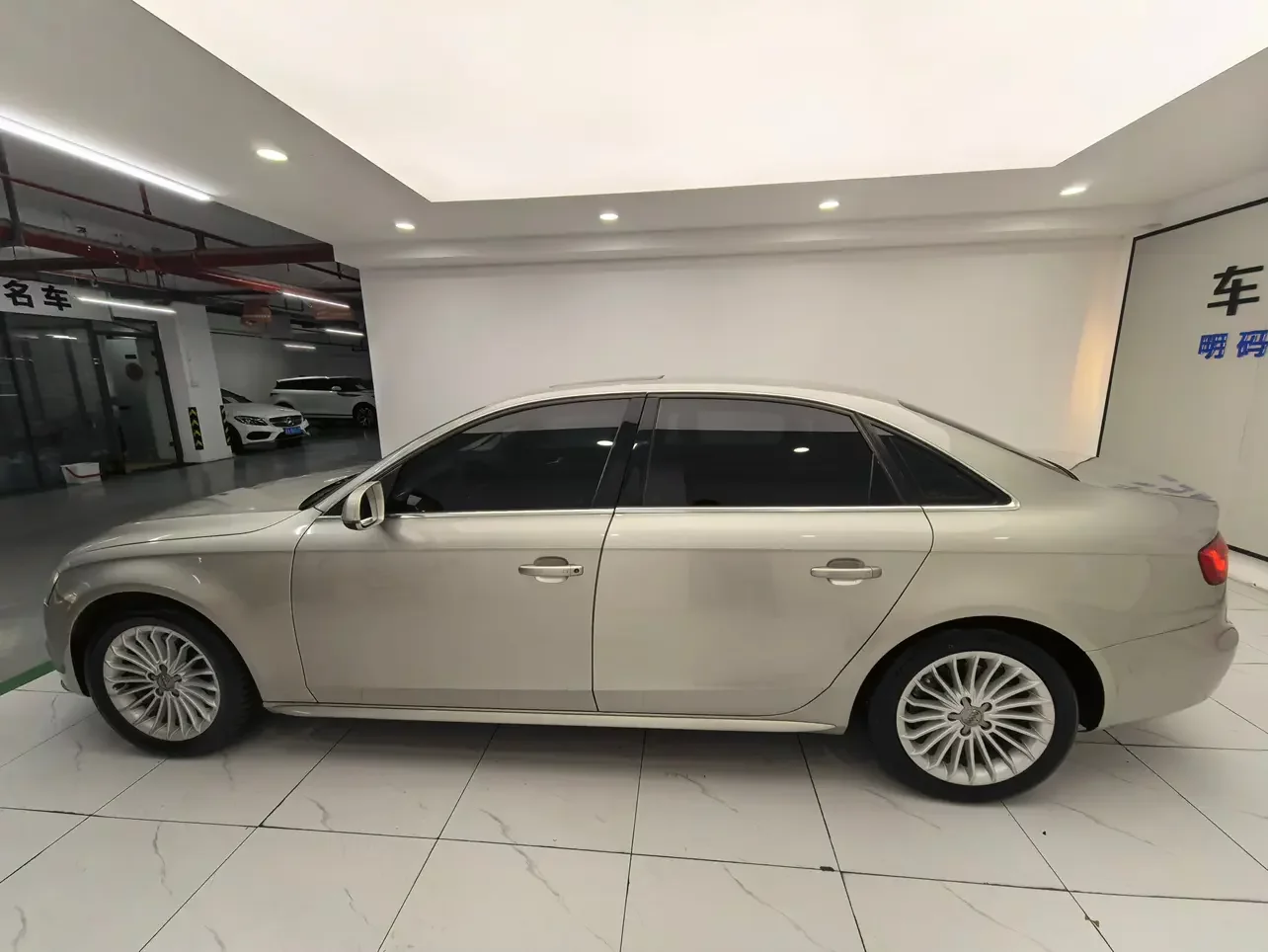 Audi A4L