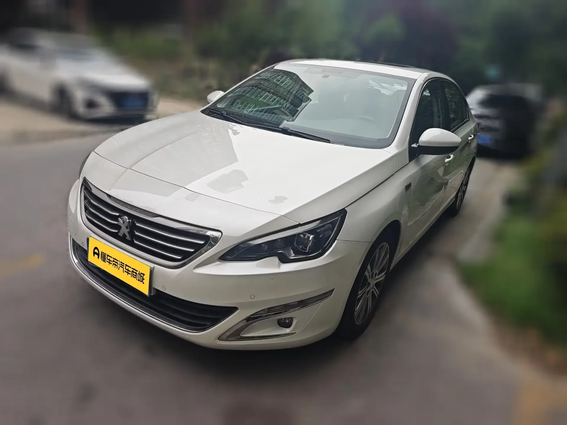 Peugeot 408