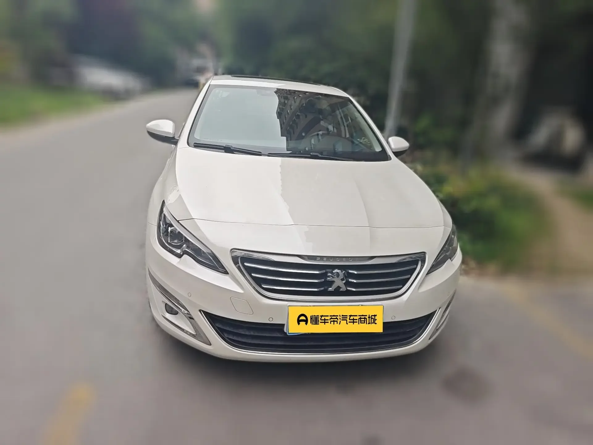 Peugeot 408