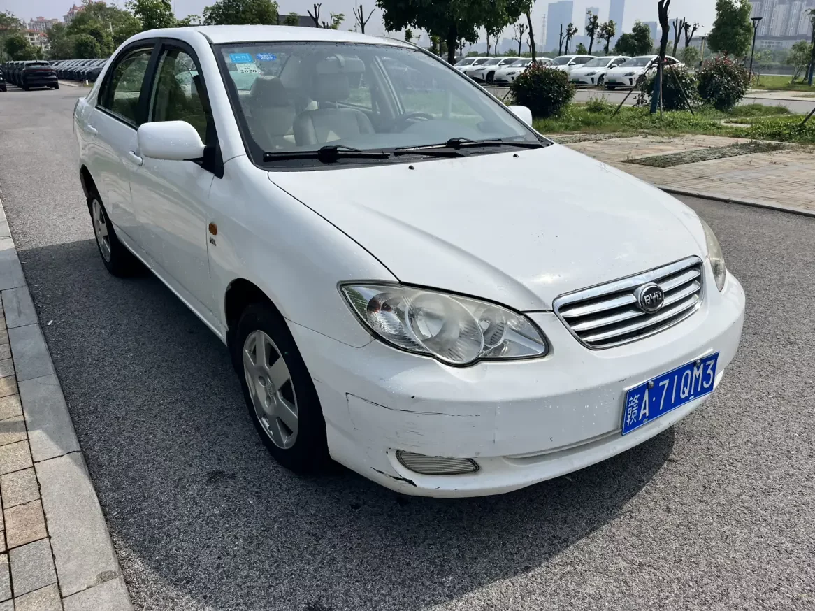 BYD F3