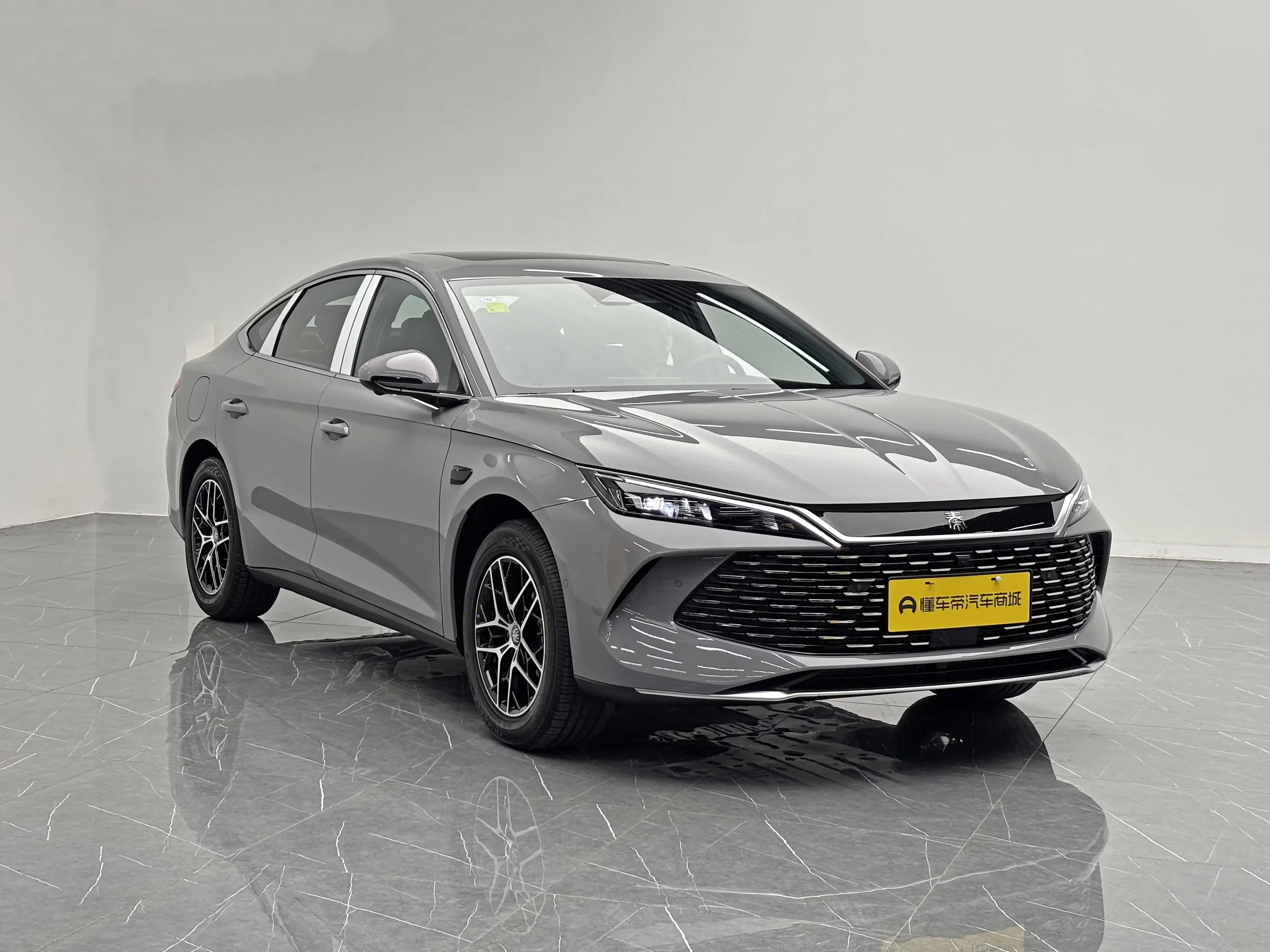 BYD Qin L DM