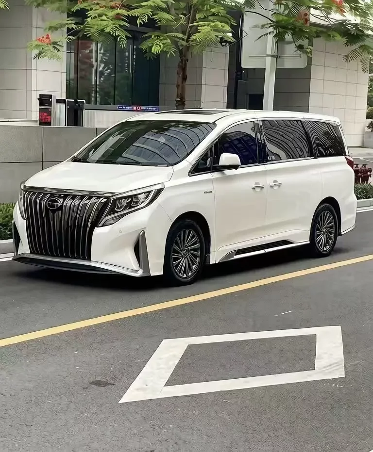 GAC Trumpchi M8