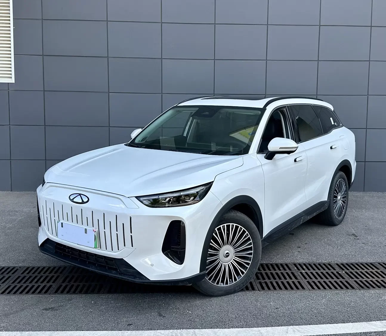Chery Fengyun T9