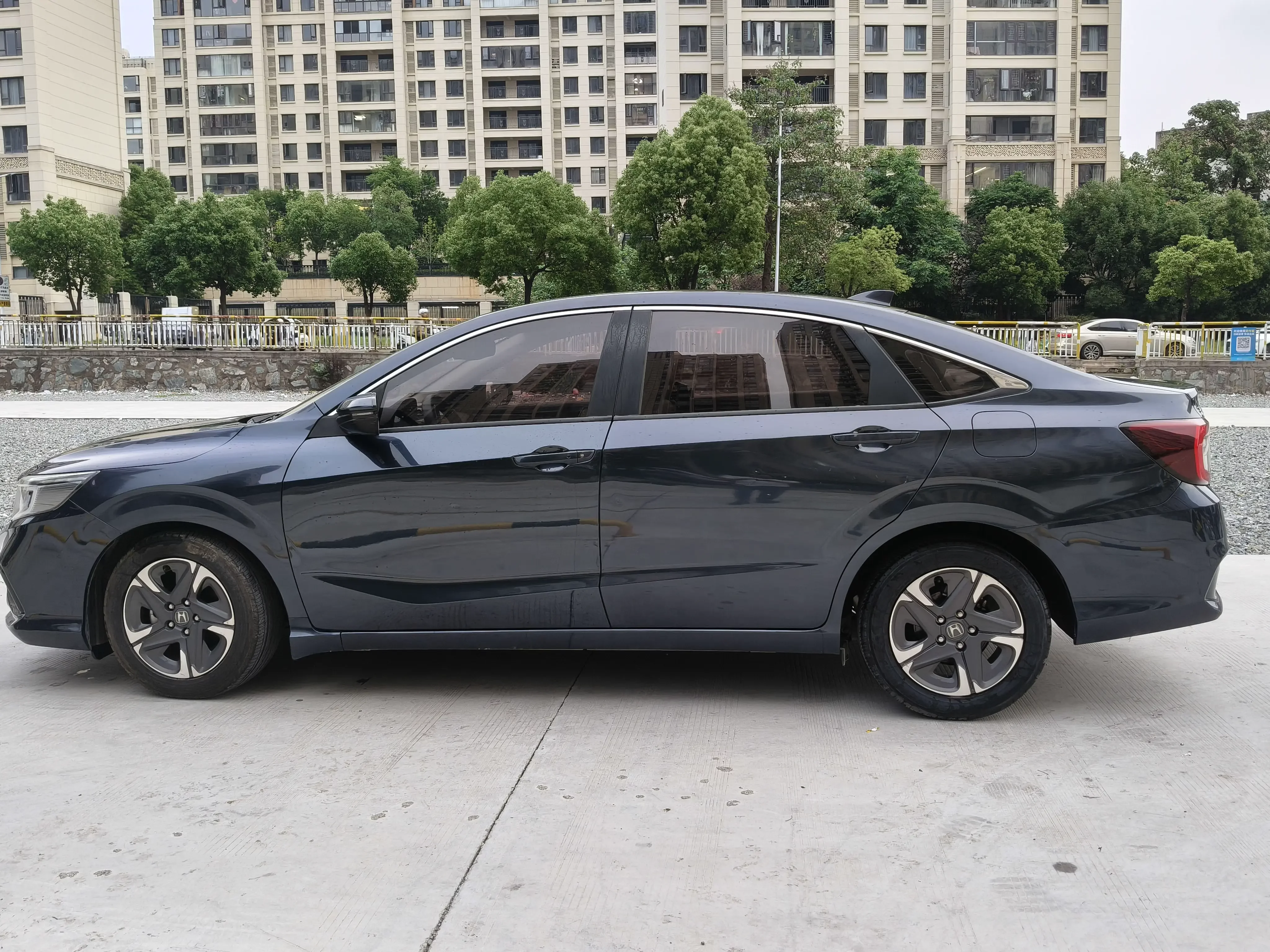Honda enjoy domain