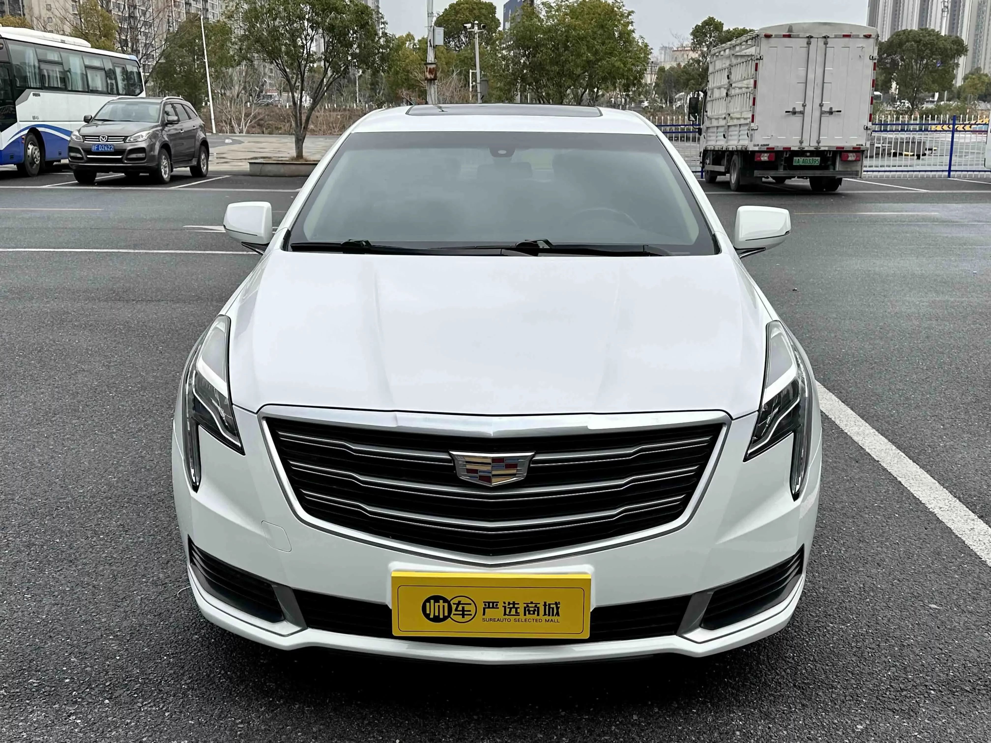 Cadillac XTS