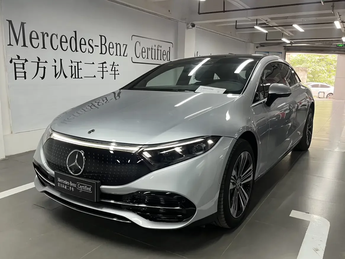Mercedes-Benz EQS