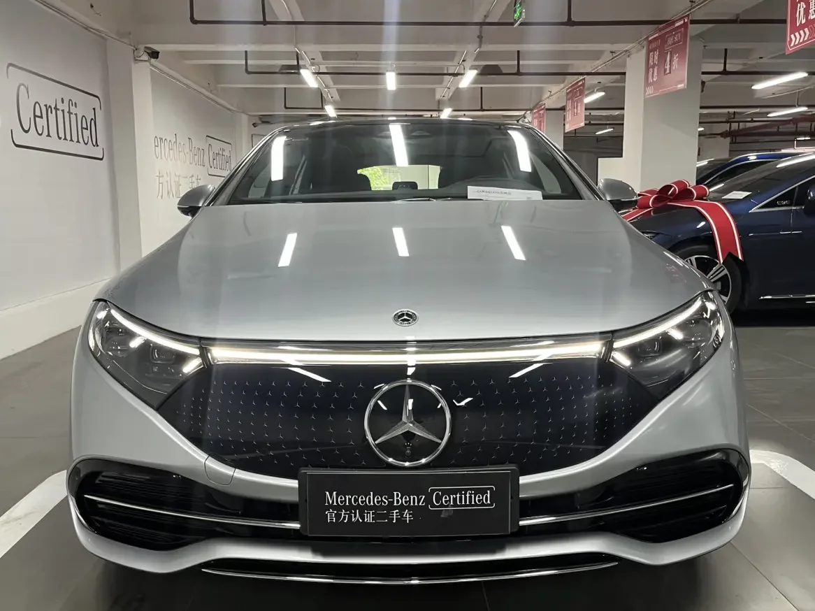 Mercedes-Benz EQS