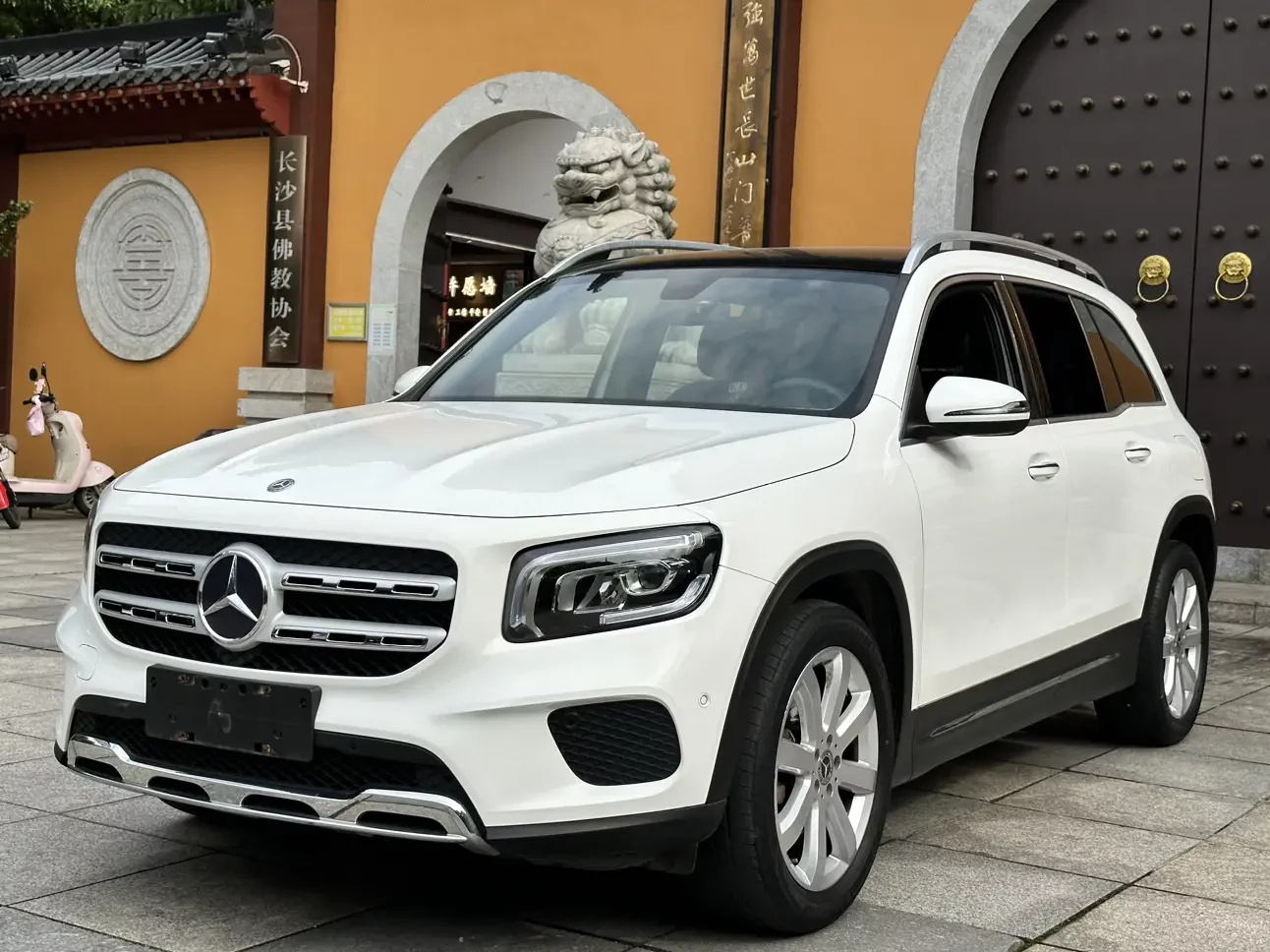 Mercedes-Benz GLB