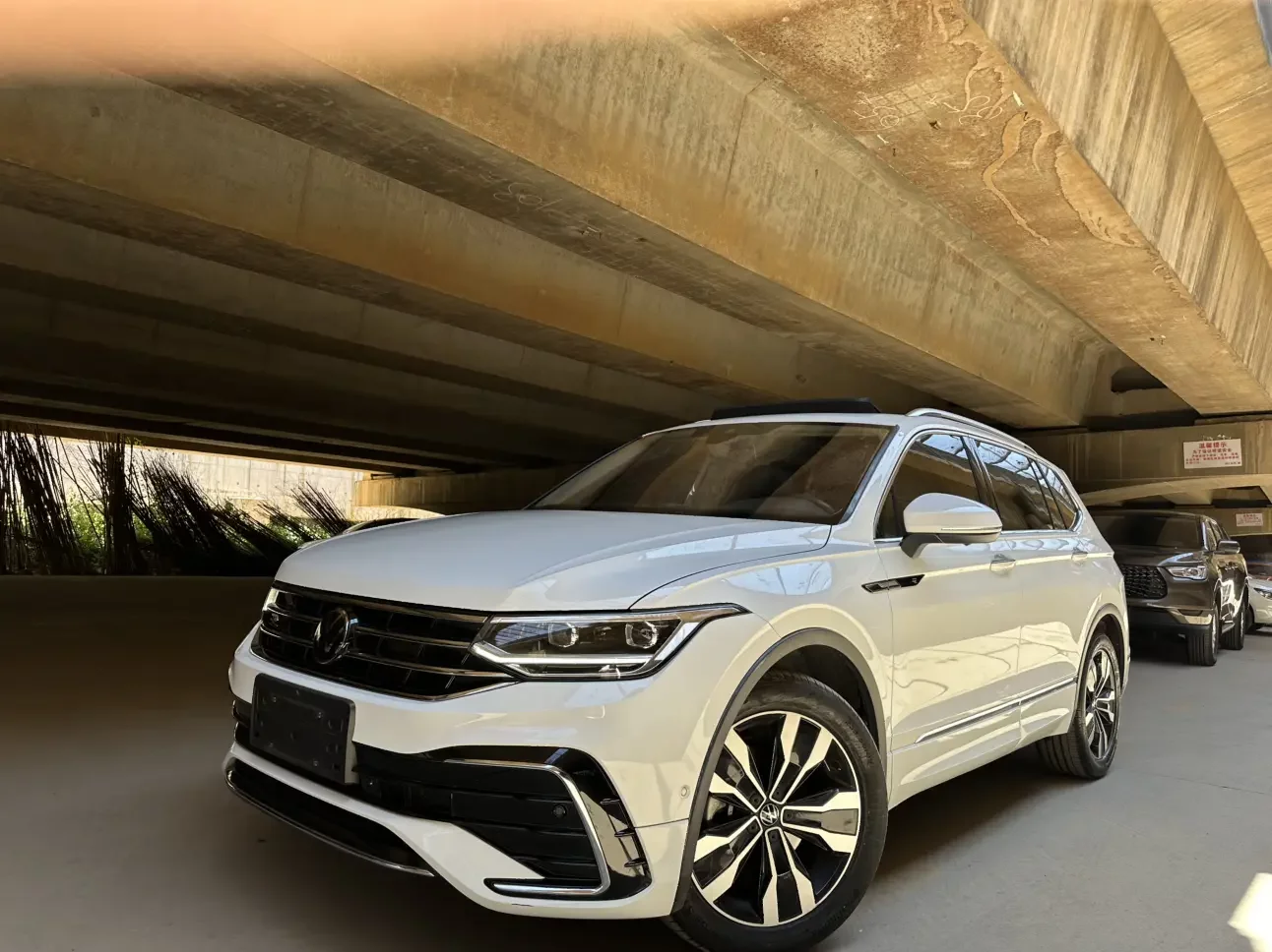 Volkswagen Tiguan L