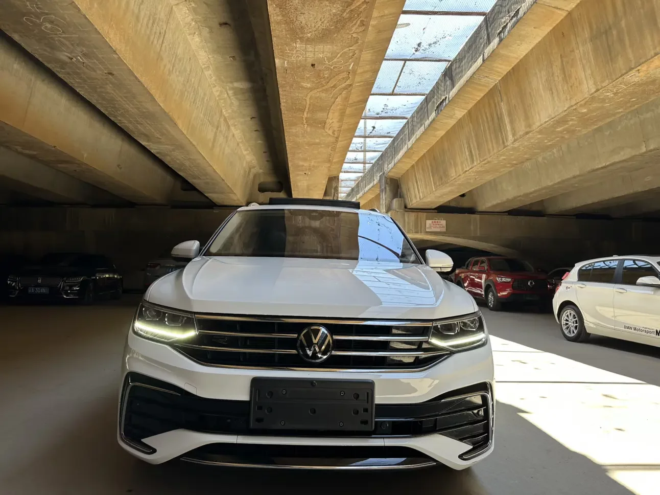 Volkswagen Tiguan L