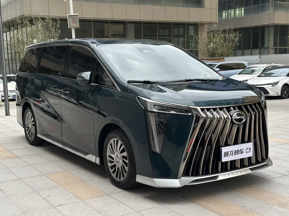 GAC Trumpchi M8