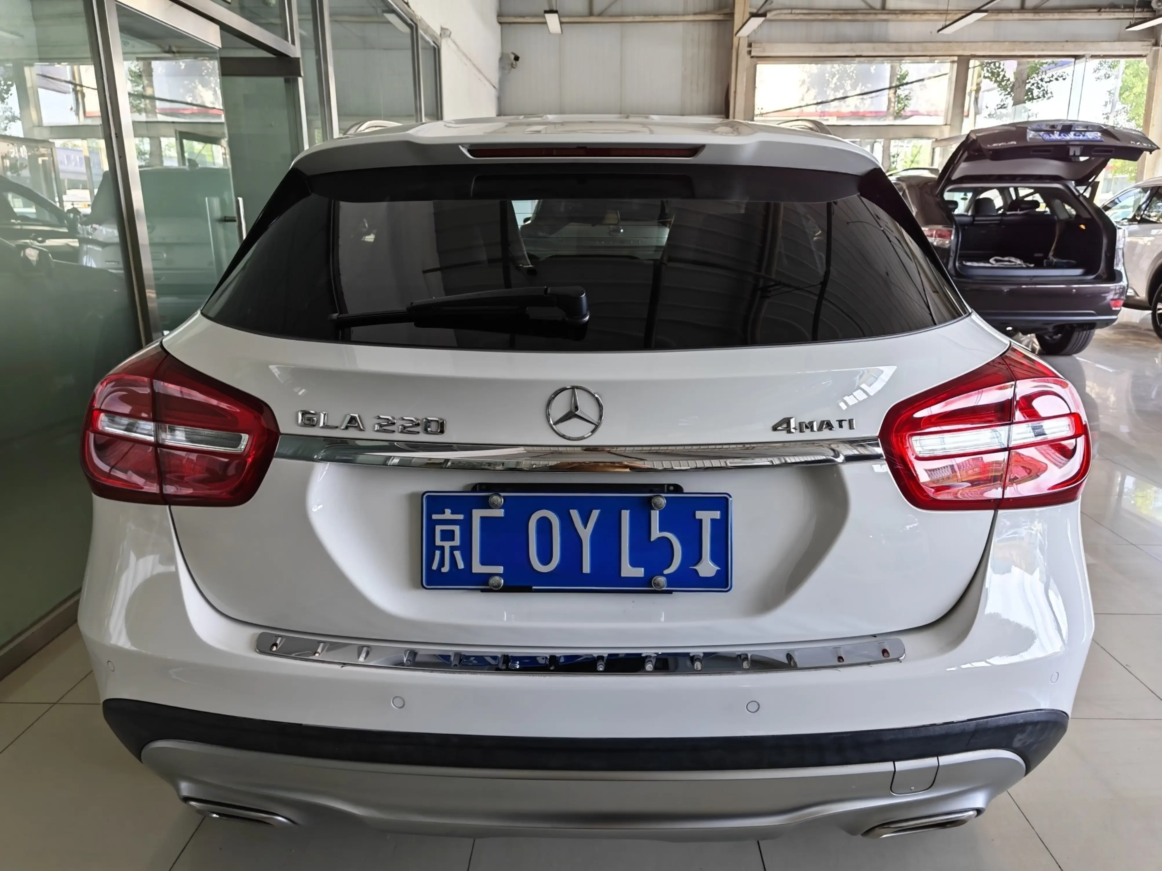 Mercedes-Benz GLA