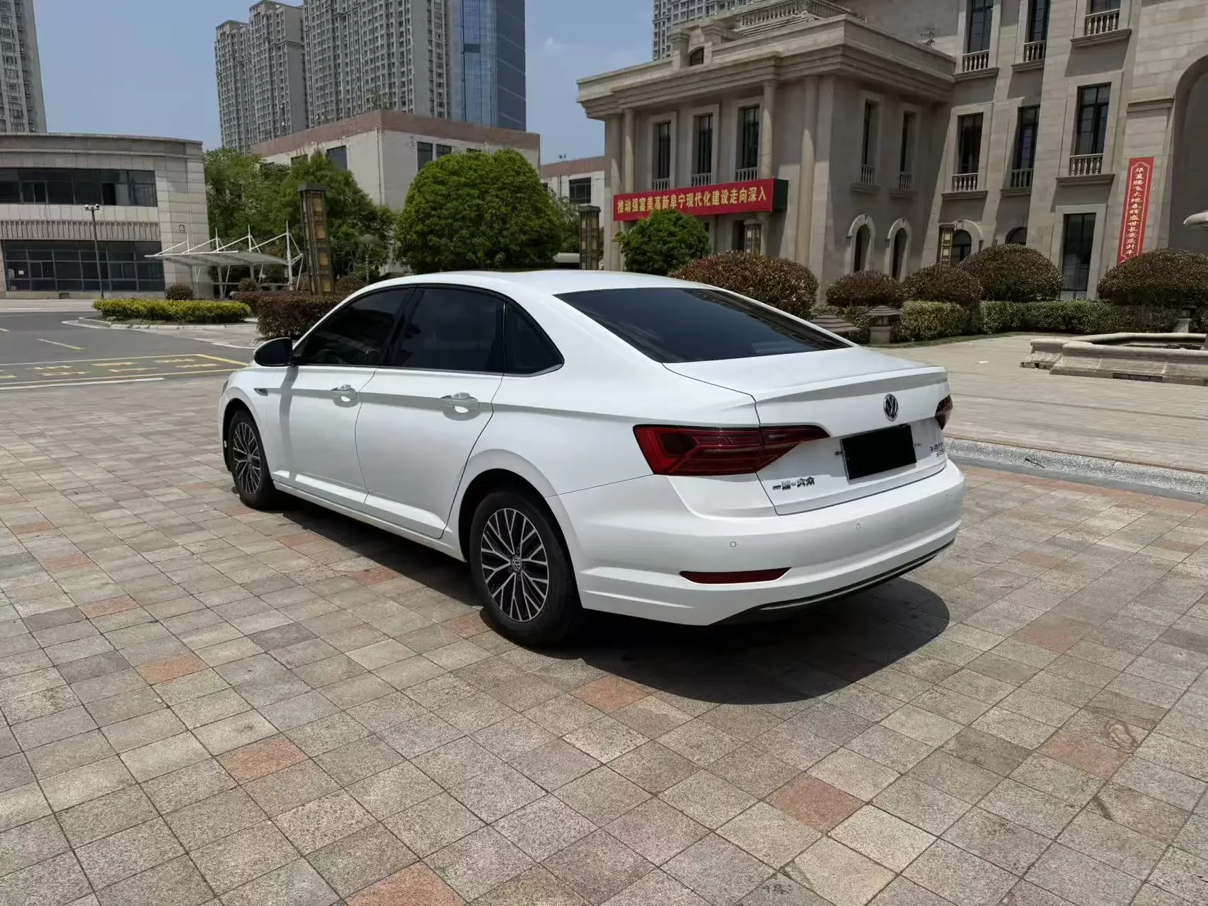 Volkswagen Sagitar