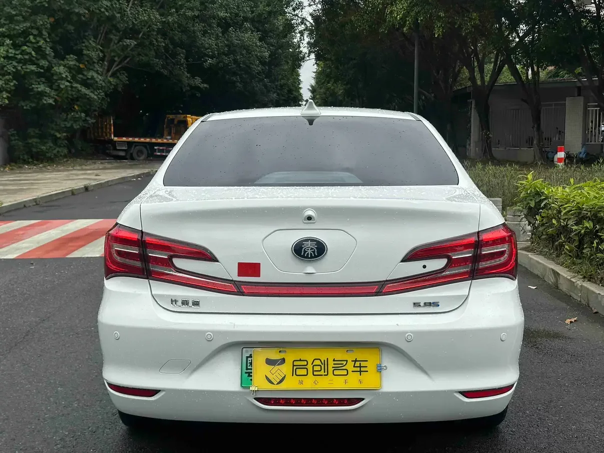 BYD Qin DM