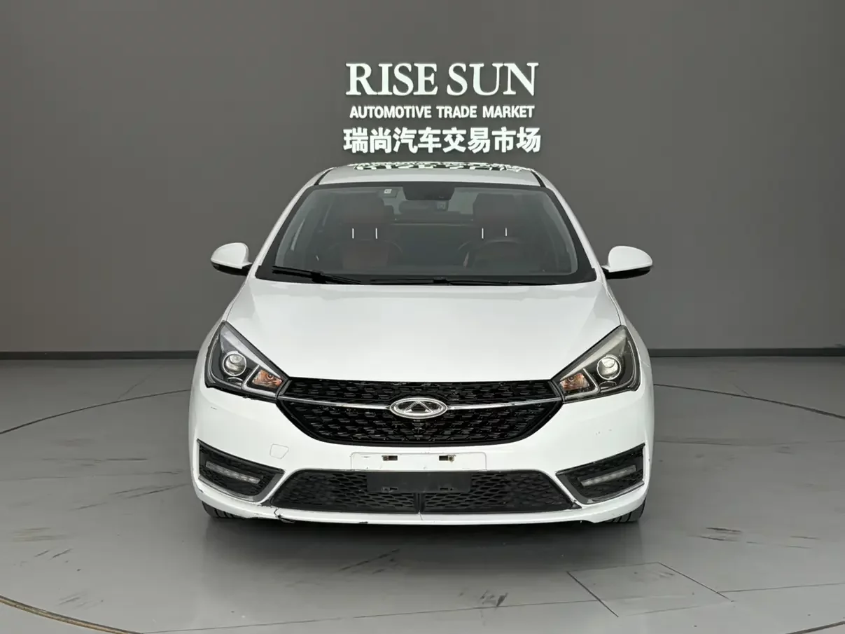 Chery Arrizo 5