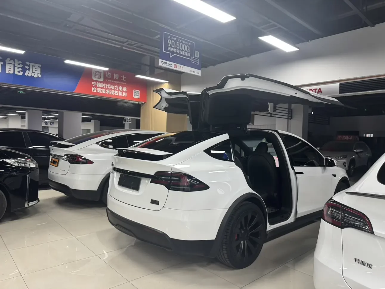 Tesla Model X