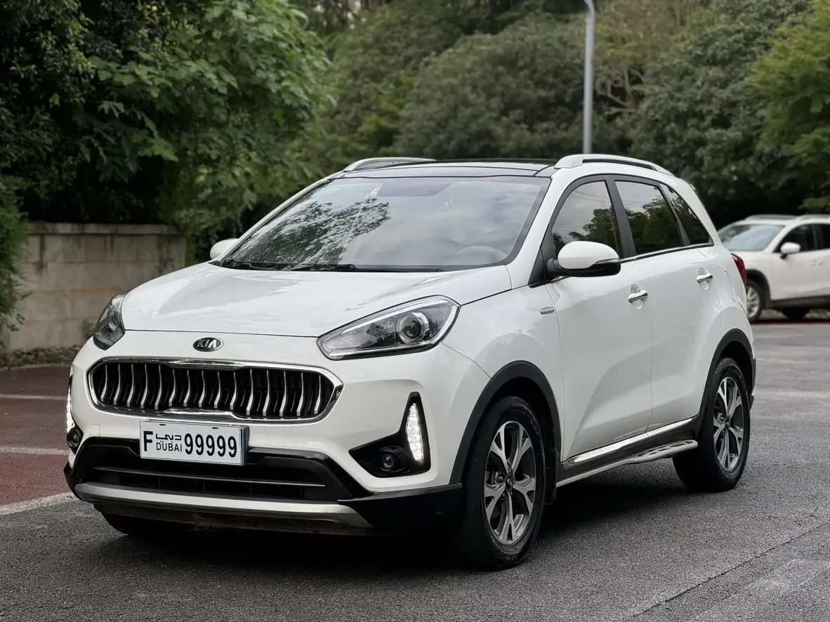 Kia Run proudly