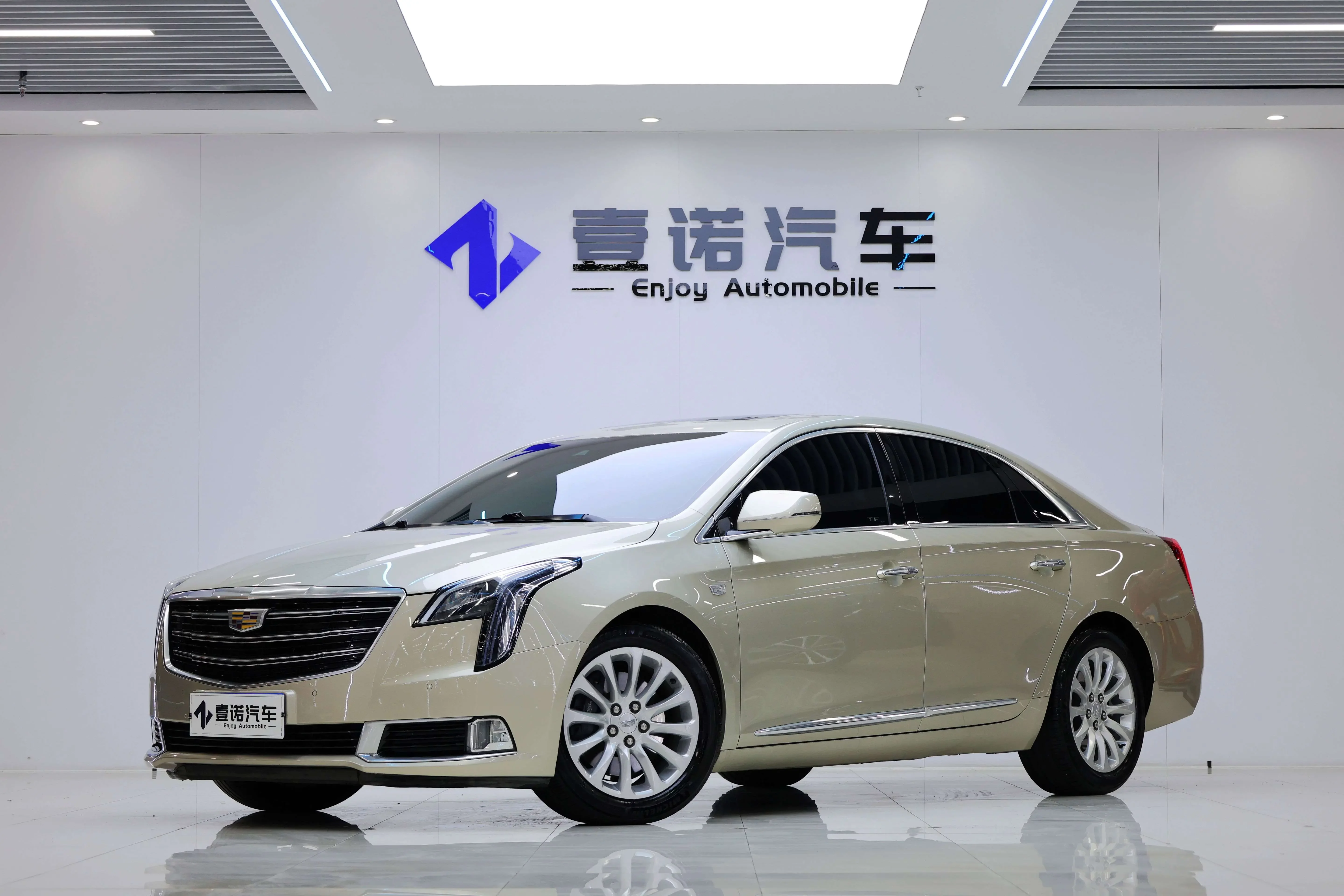 Cadillac XTS