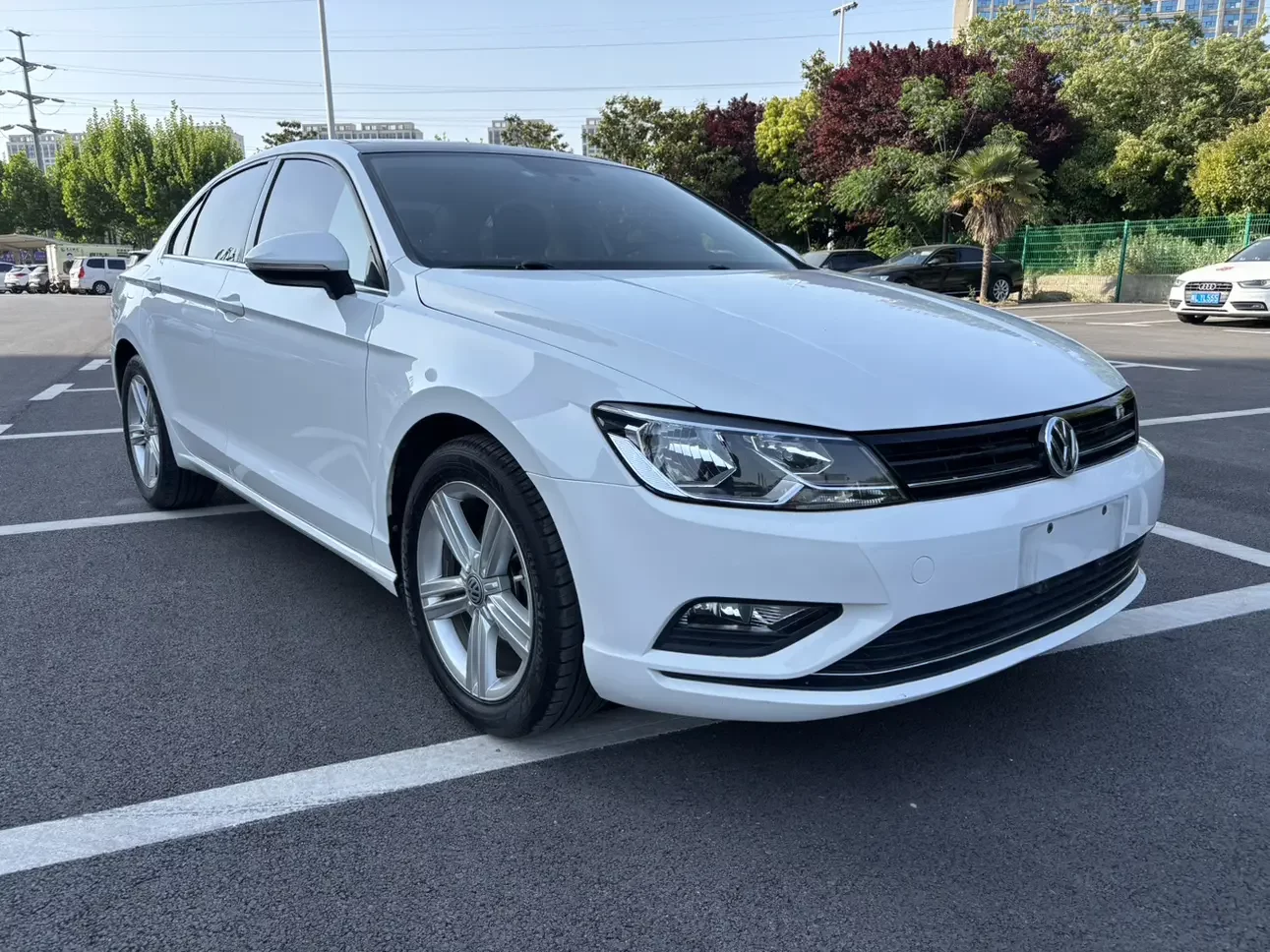 Volkswagen Lamando