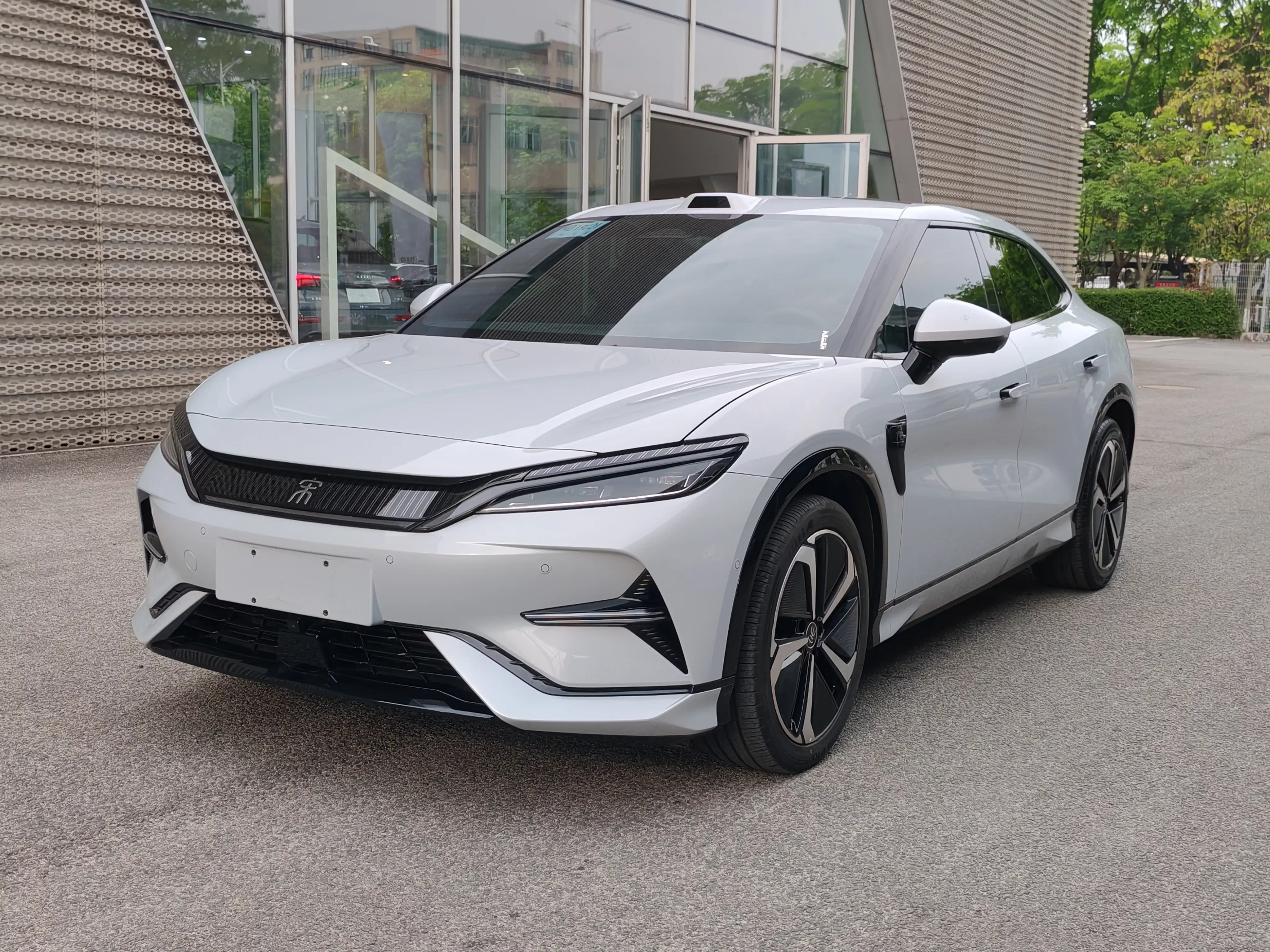 BYD Song L EV