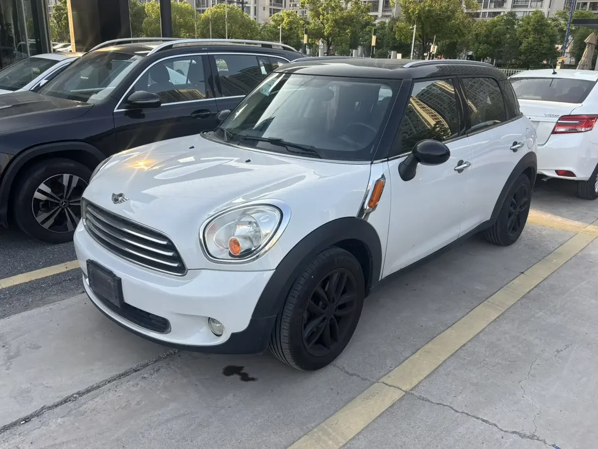 MINI COUNTRYMAN
