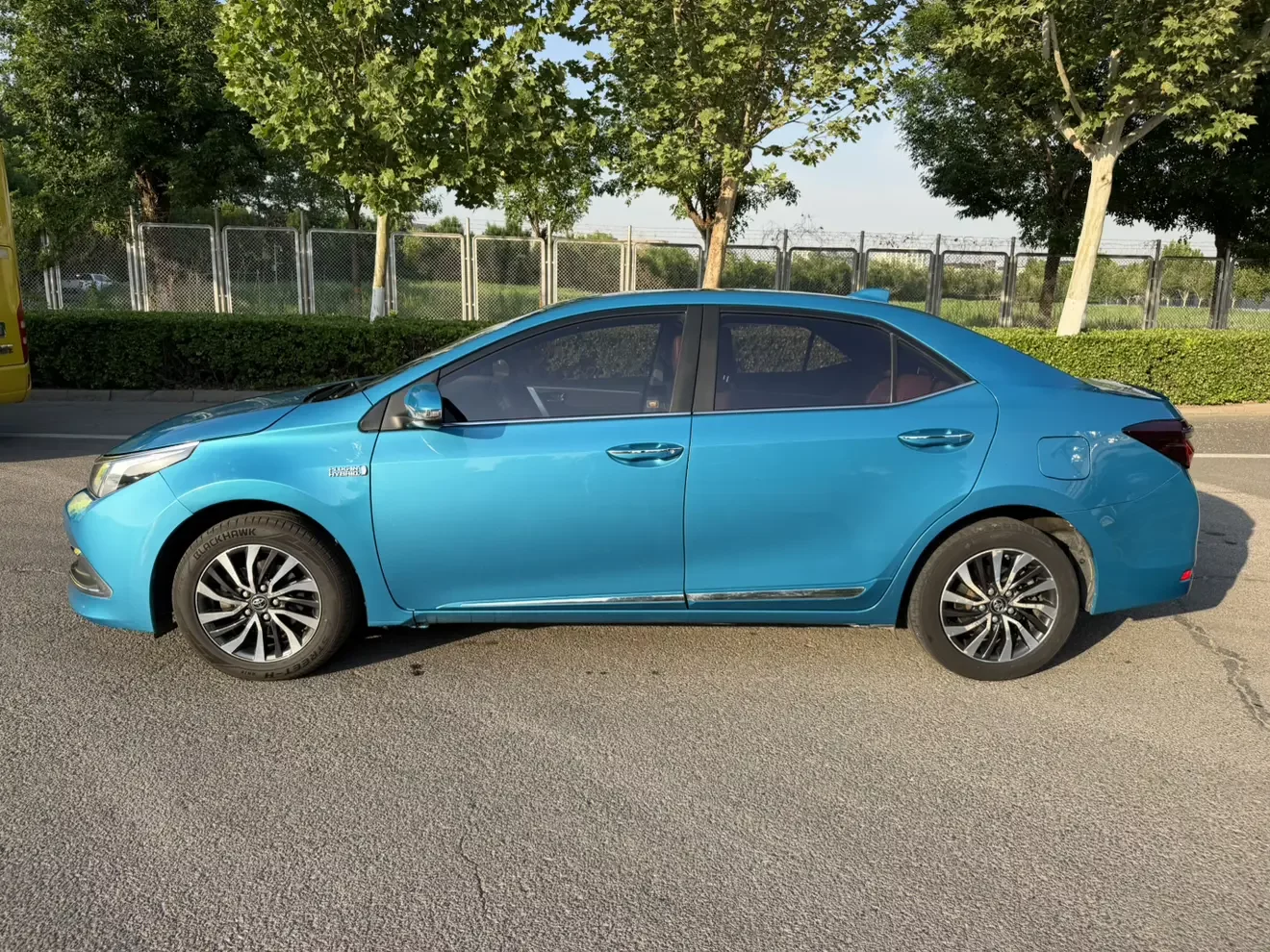 Toyota Corolla Dual Engine E+