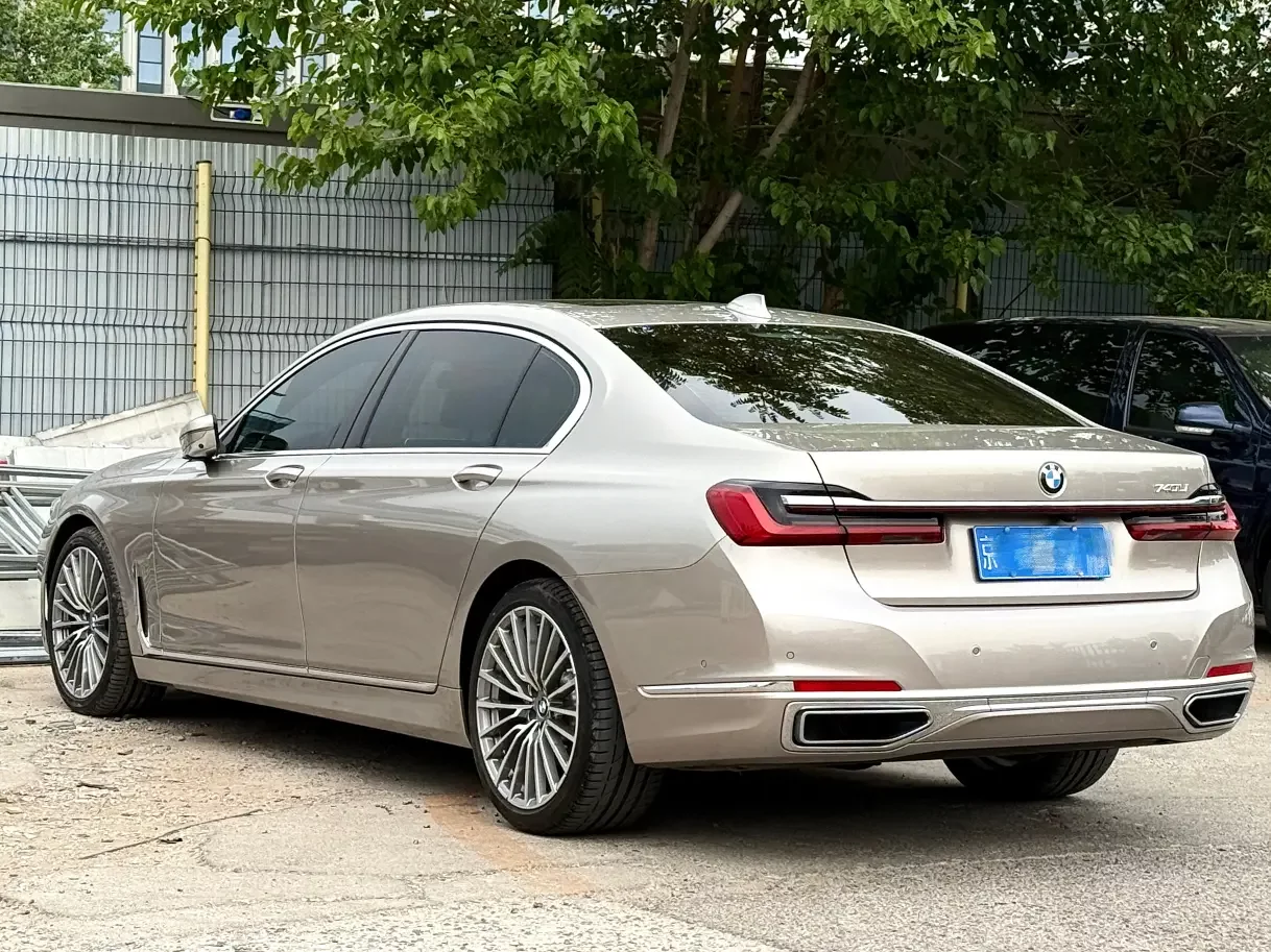 BMW 7 Series
