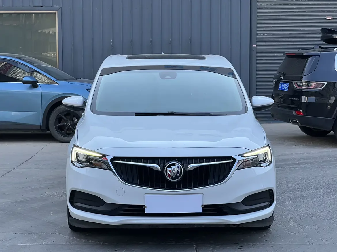 Buick GL6