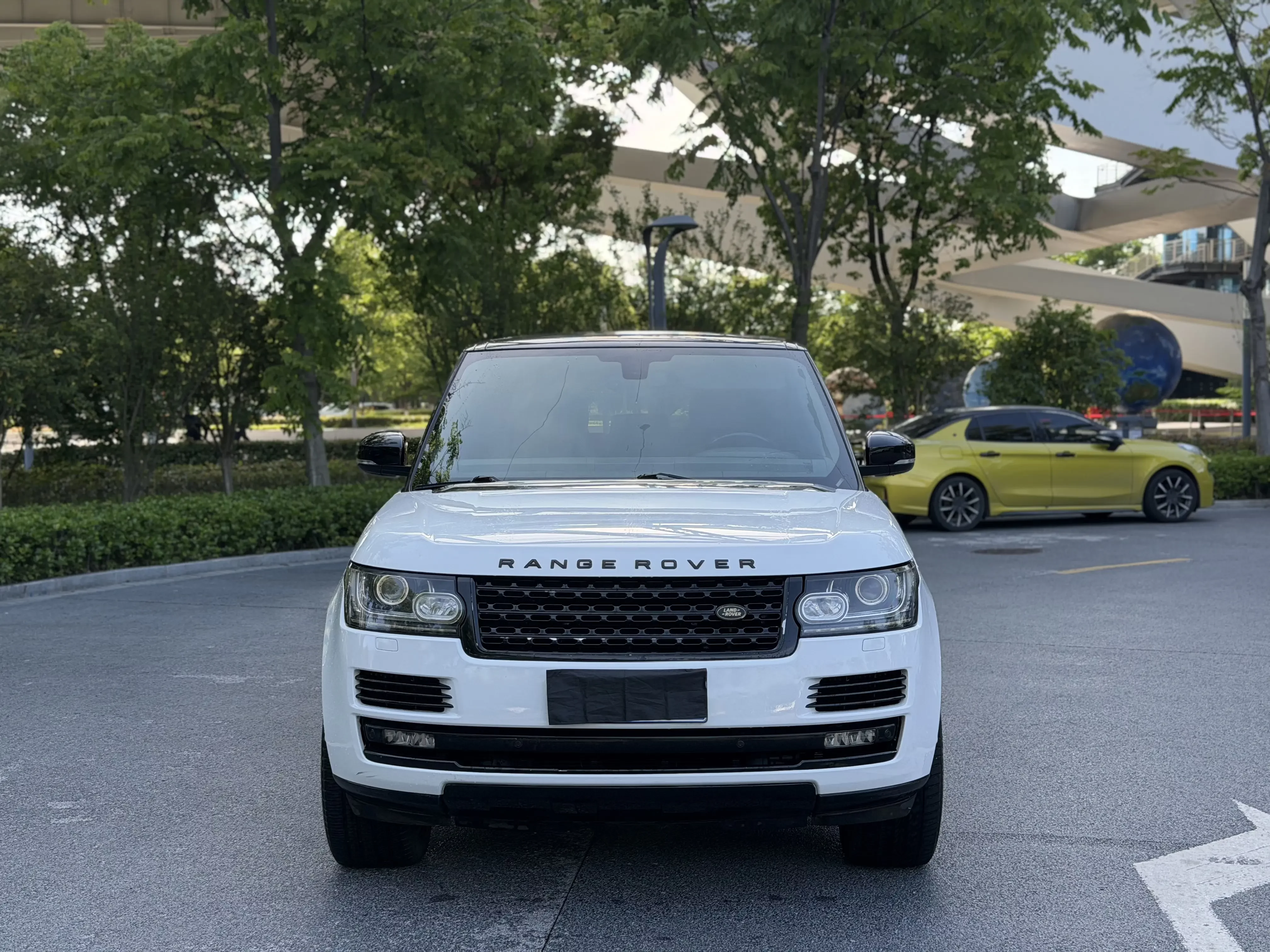 Land Rover range rover