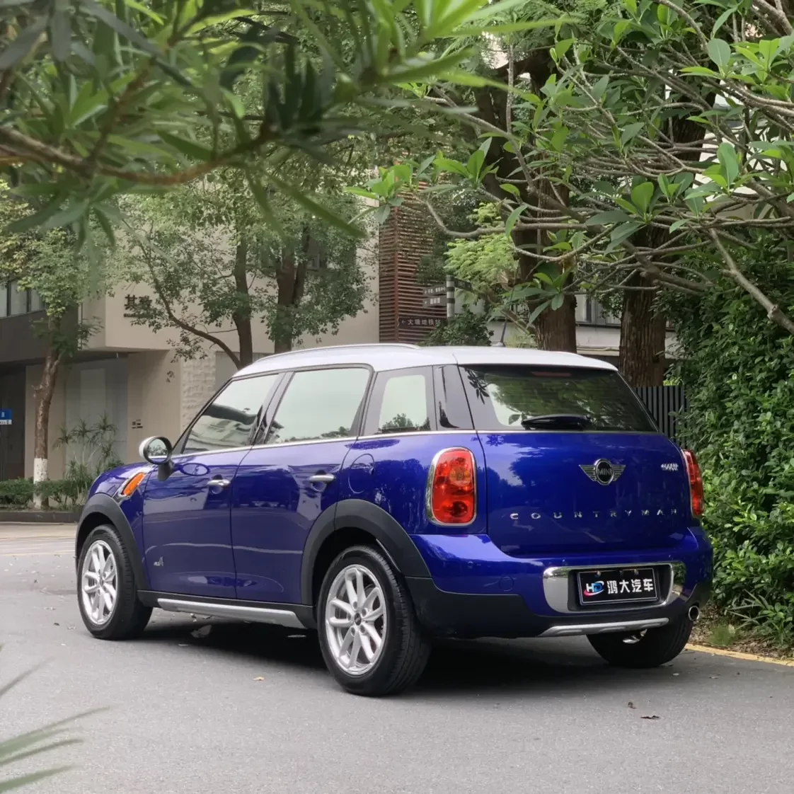 MINI COUNTRYMAN