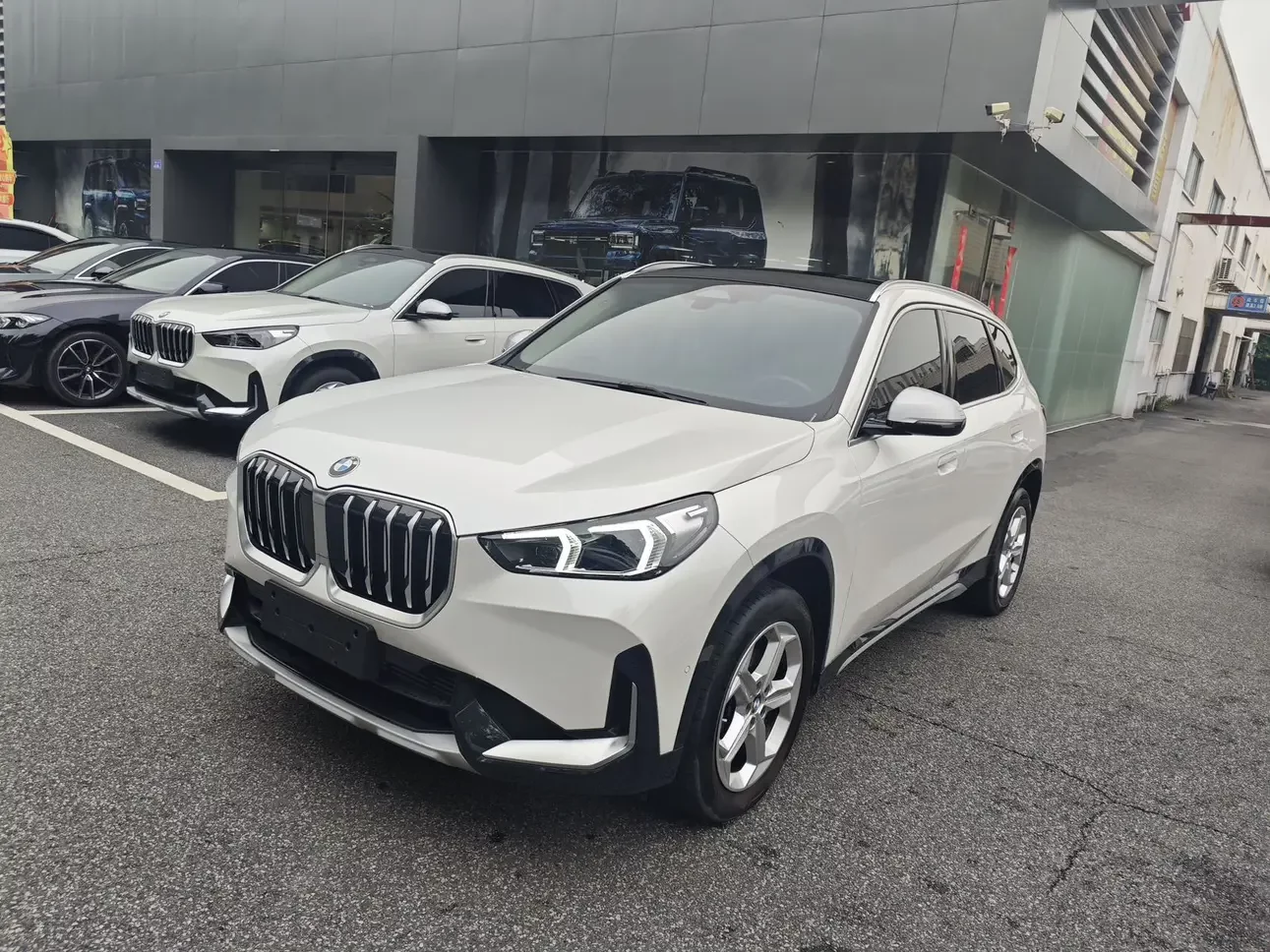BMW X1