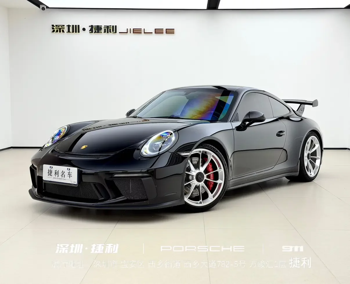 Porsche 911