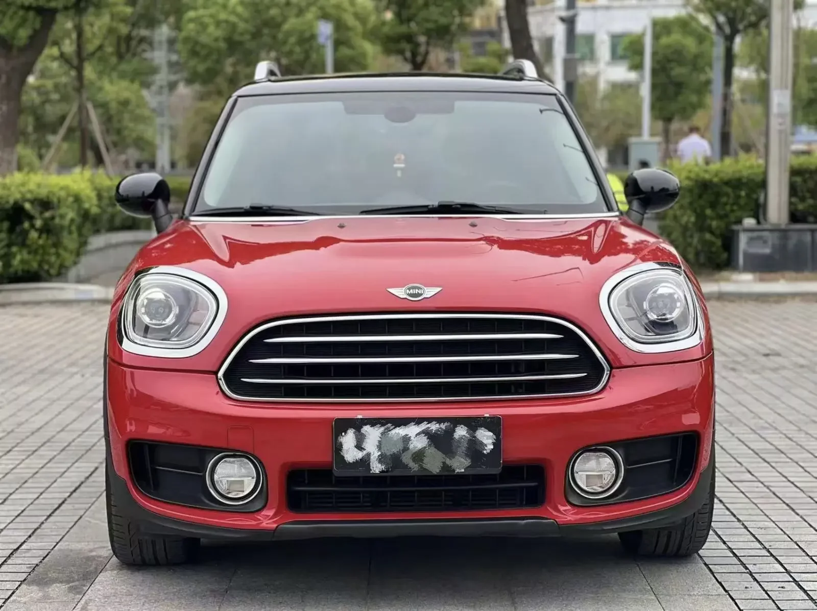 MINI COUNTRYMAN