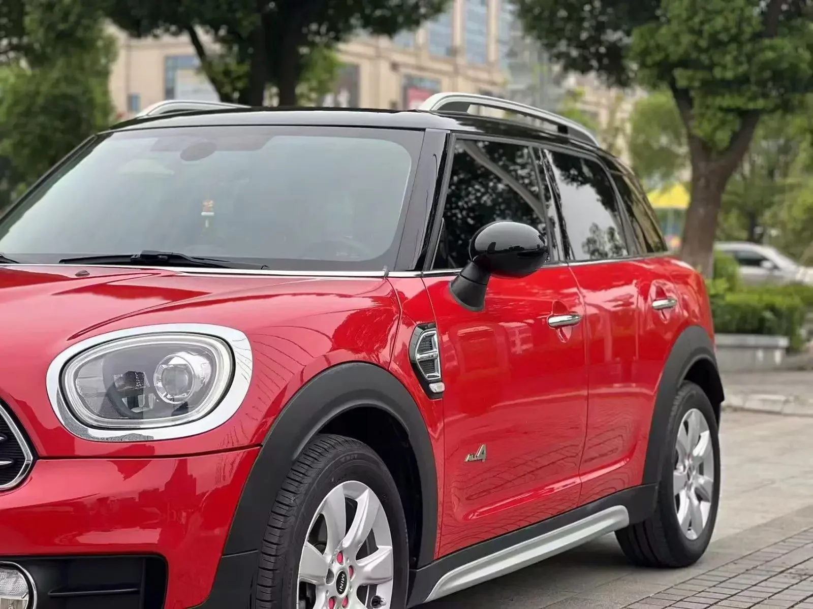 MINI COUNTRYMAN