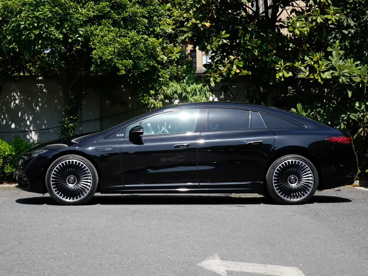 Mercedes-Benz EQS AMG