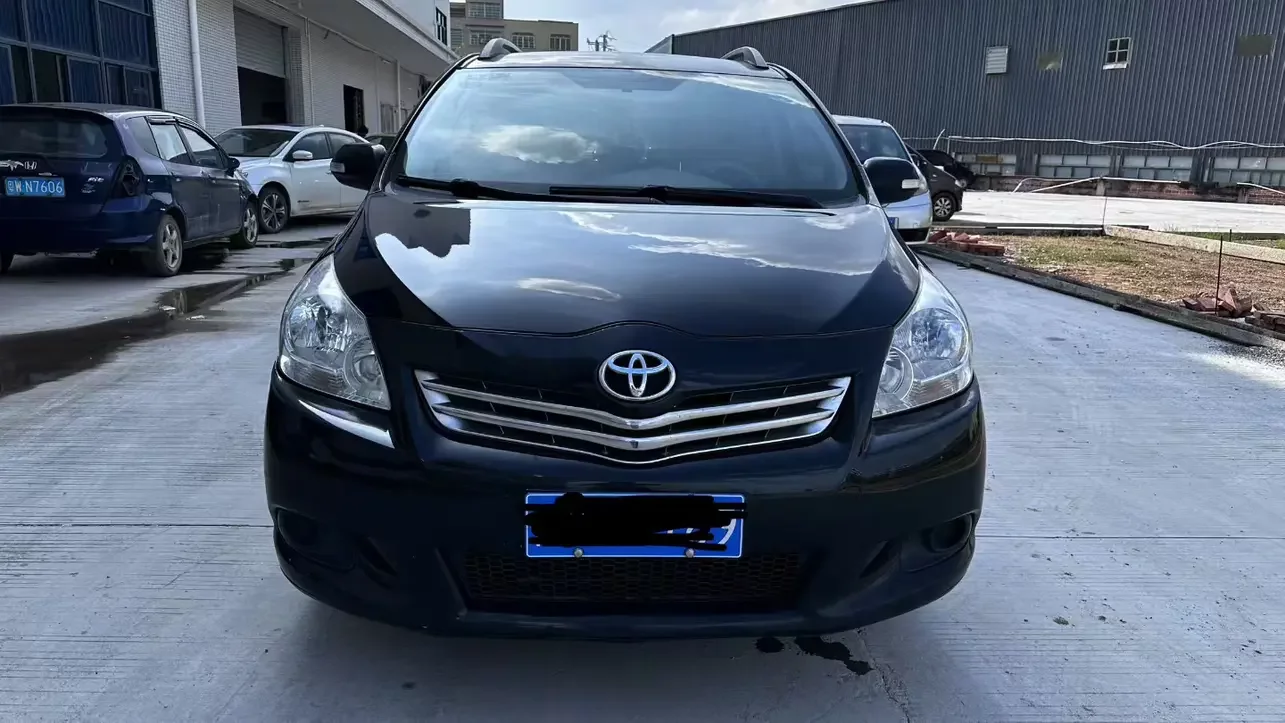 Toyota Verso / EZ