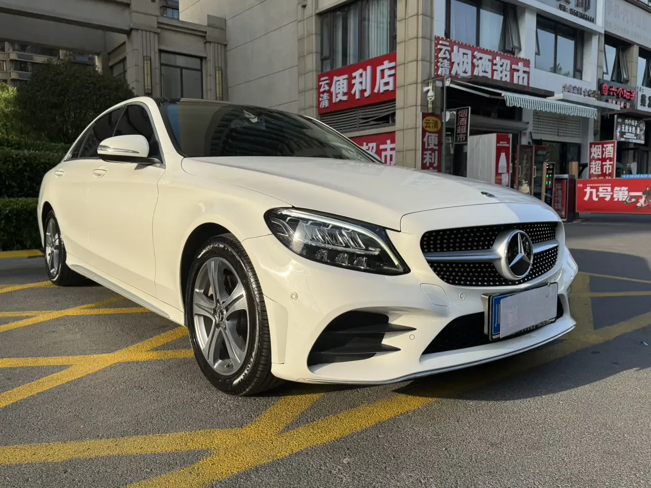 Mercedes-Benz C Class