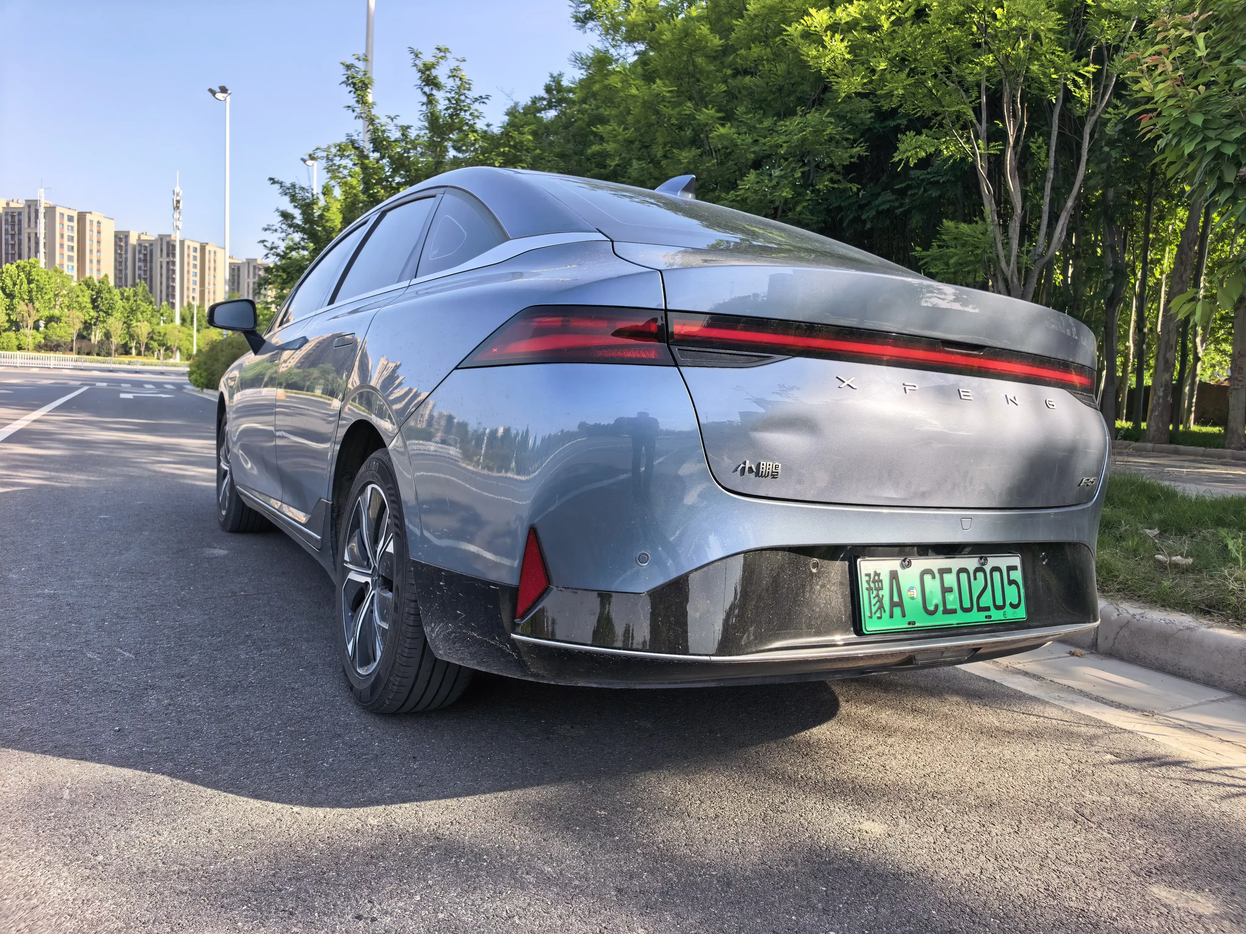 Xpeng P5