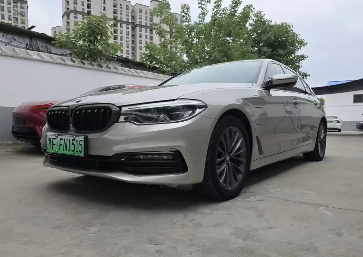 BMW 5 Series PHEV