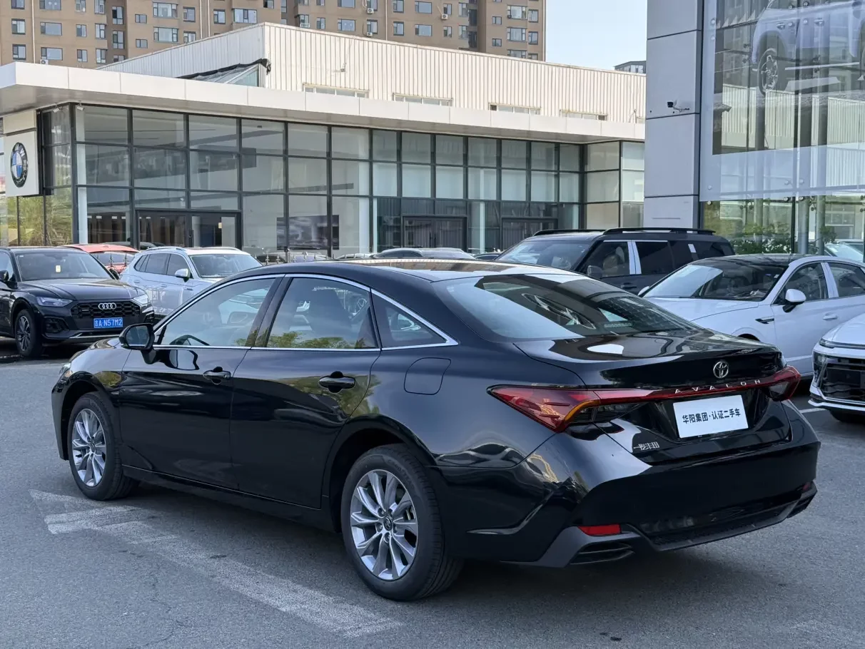 Toyota Avalon