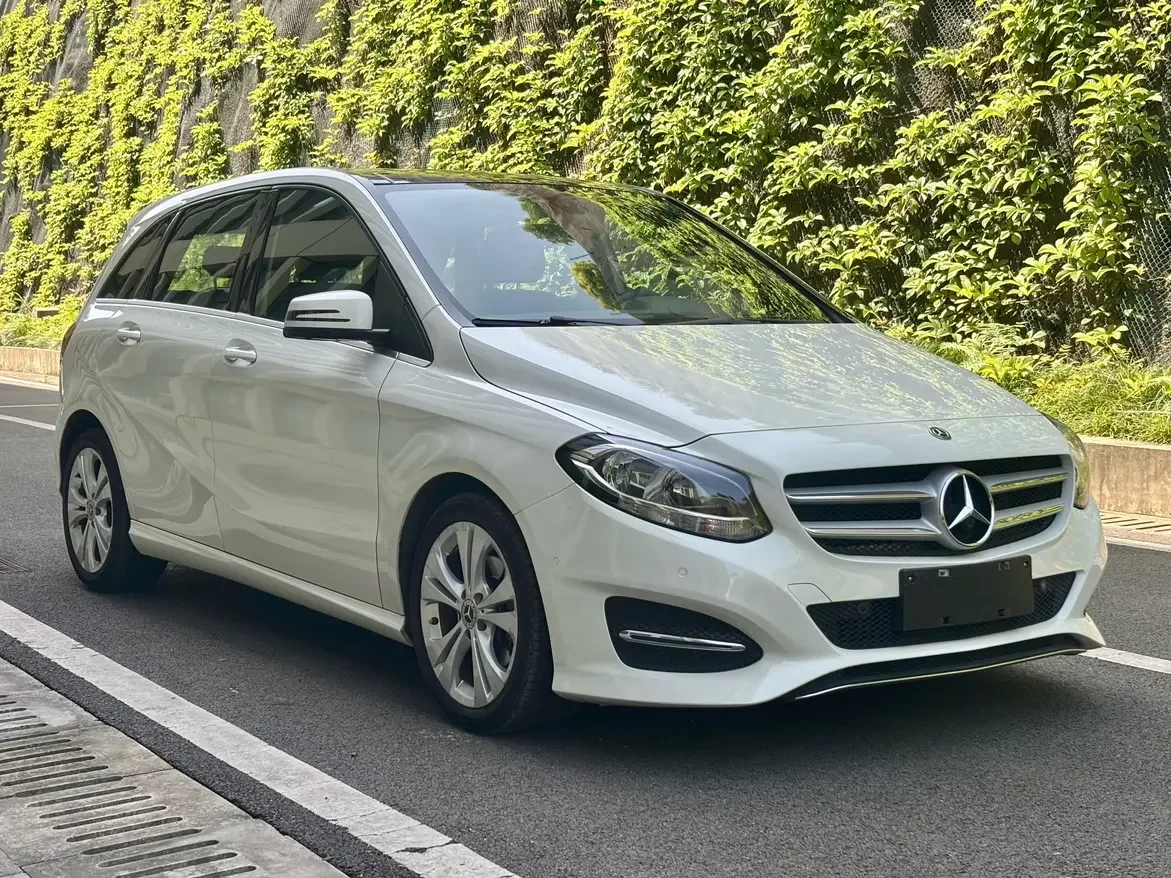 Mercedes-Benz B Class