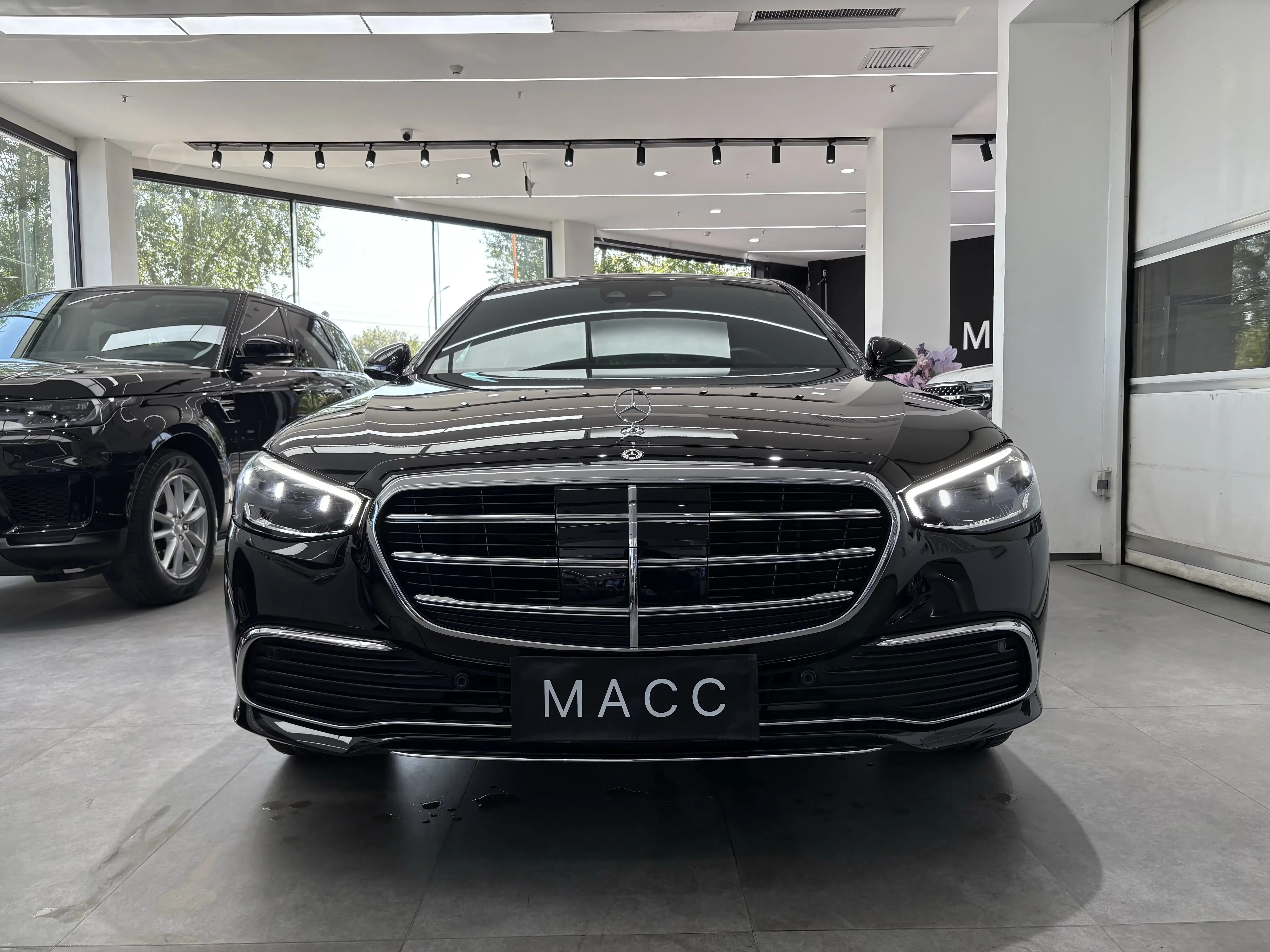 Mercedes-Benz S Class