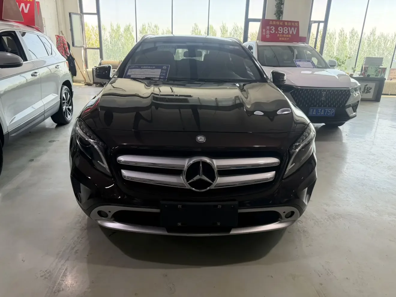 Mercedes-Benz GLA