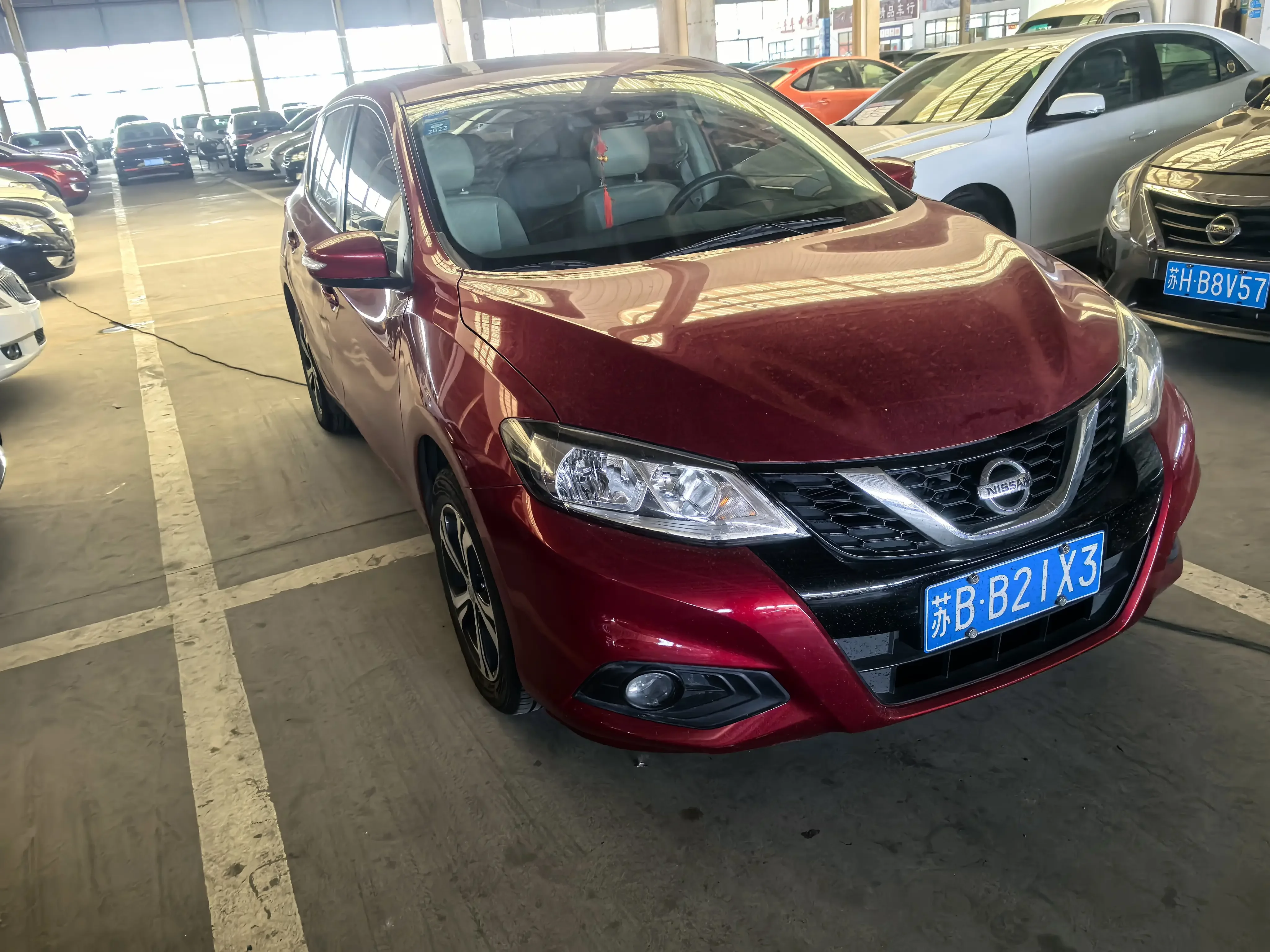 Nissan Tiida