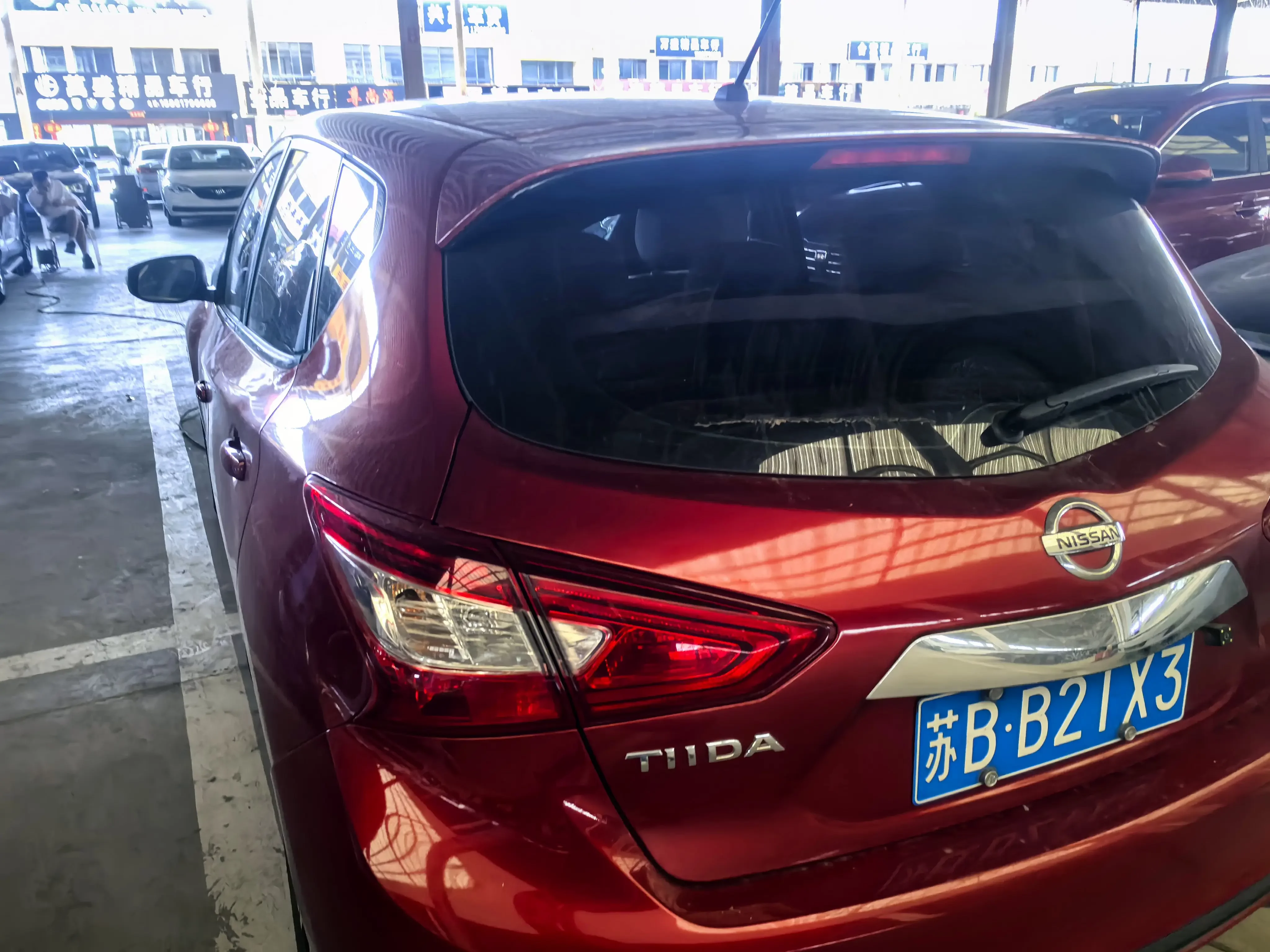 Nissan Tiida