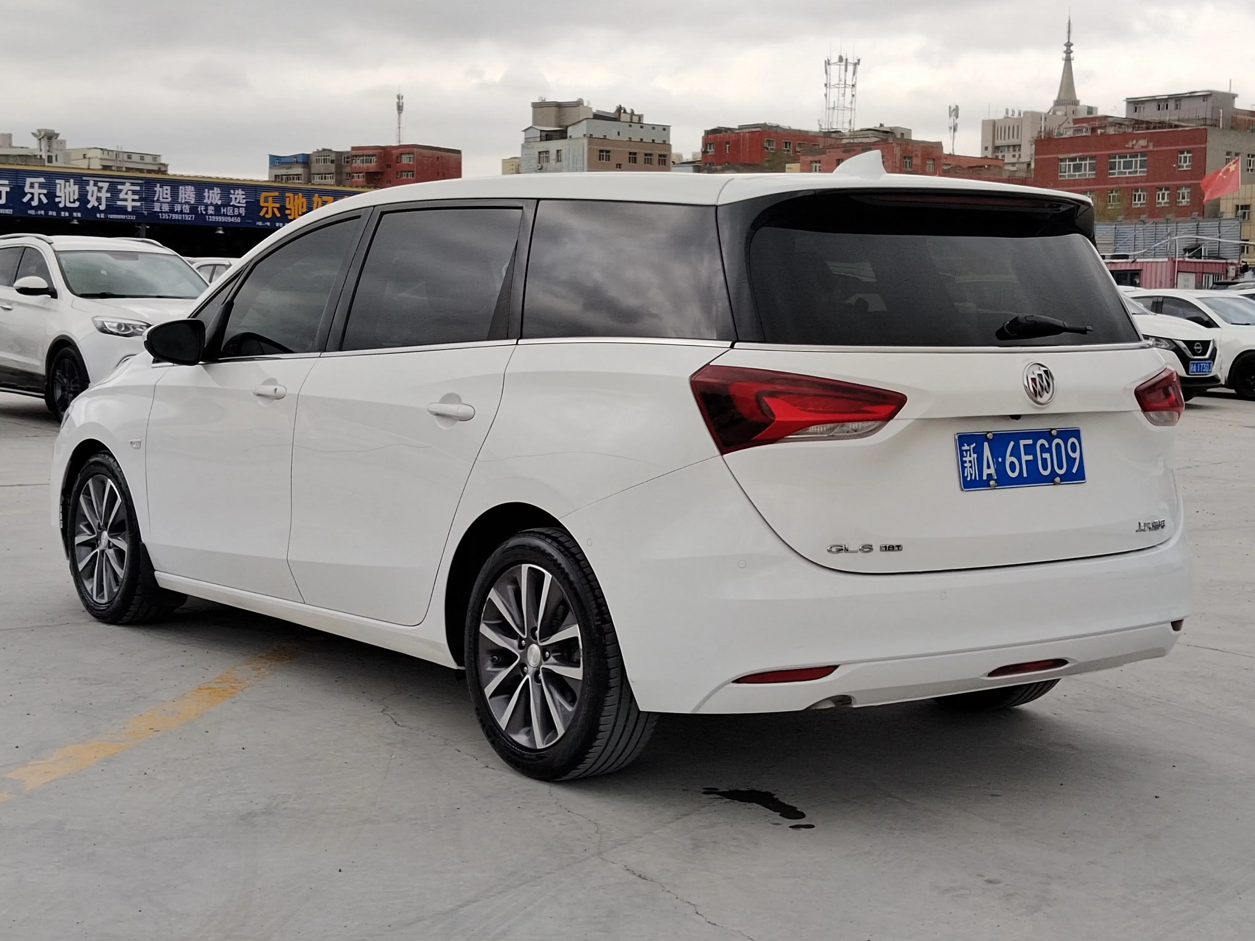 Buick GL6