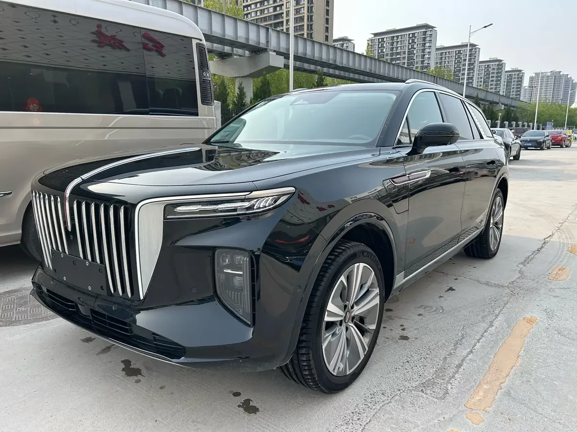 Hongqi E-HS9