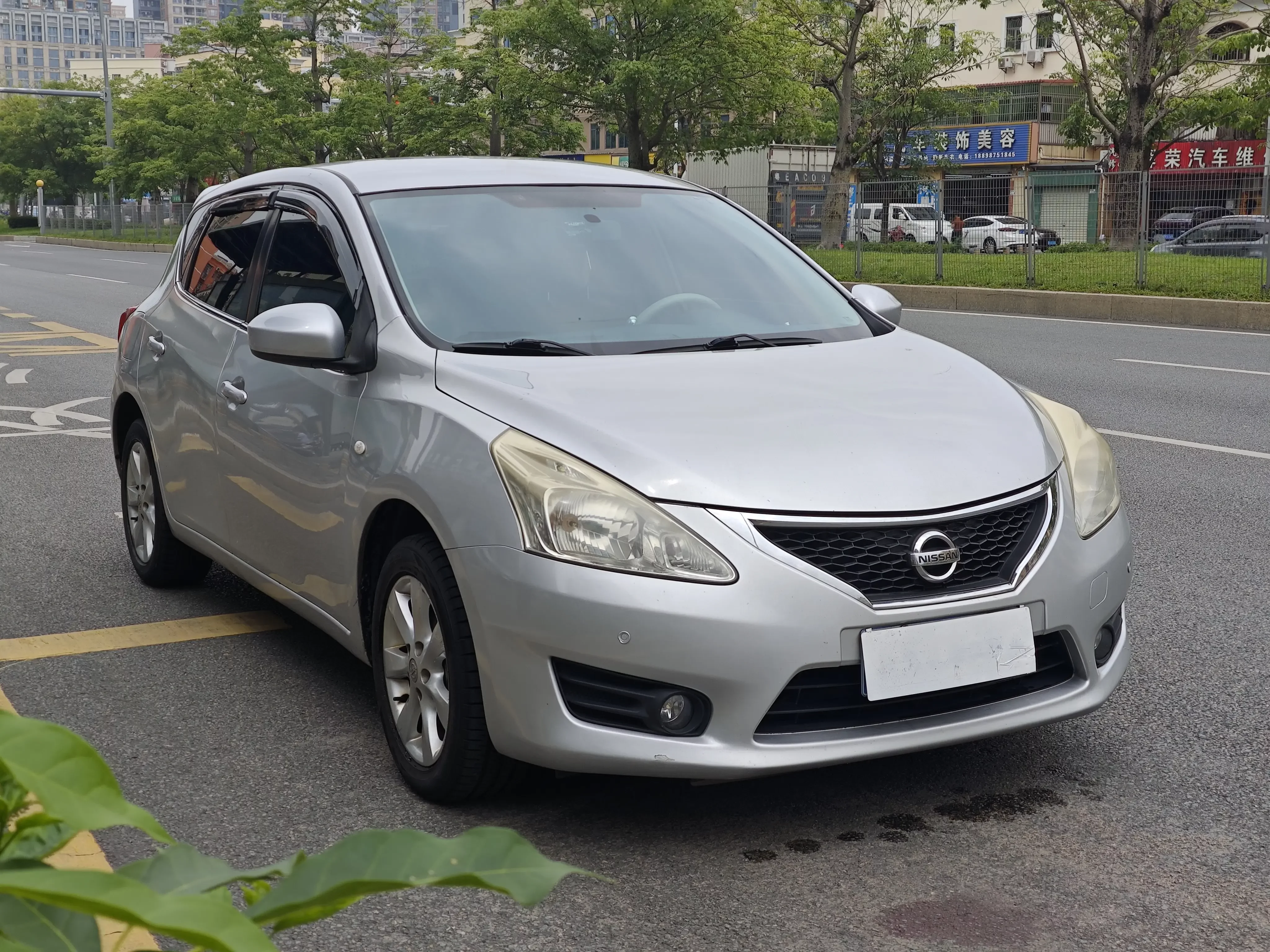 Nissan Tiida