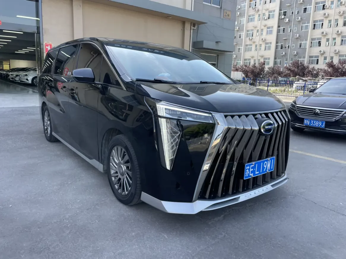 GAC Trumpchi M8