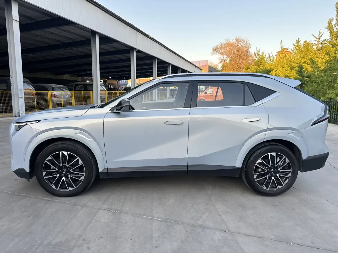 GAC Trumpchi GS4